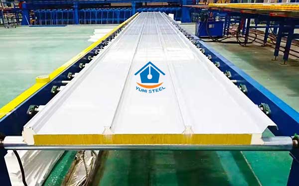 Roof insulation sandwich panel for solar photovoltaic system
